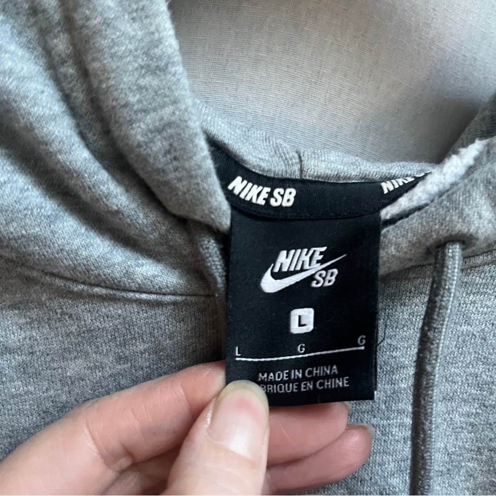 Nike SB Hoodie Grey Logo Pullover NBA Patch Sz L - Picture 5 of 11